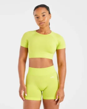 Adapt Seamless Crop Top