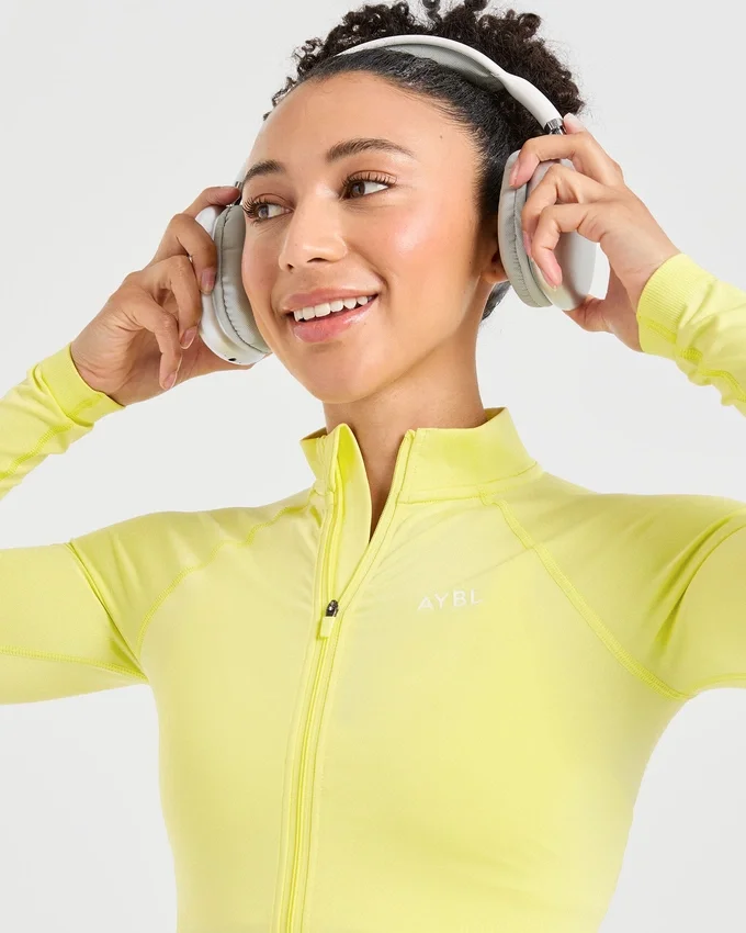 Adapt Seamless Jacket