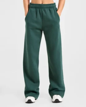 Classic Plush Oversized Straight Leg Joggers