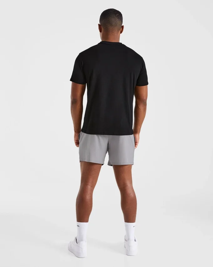 Core 5" Shorts