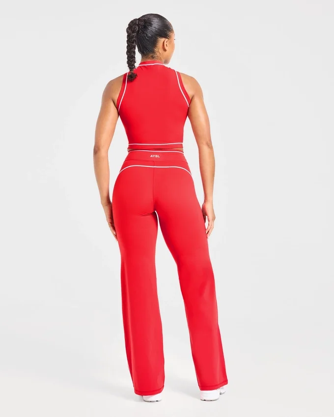 Form Flared Leggings