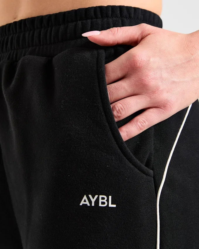 Form Straight Leg Joggers