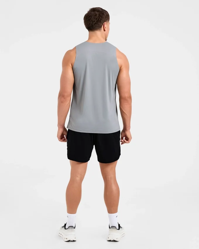 Run Loose Tank